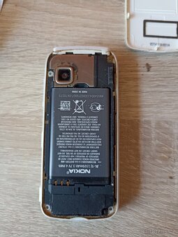 Nokia 52 30 - 5