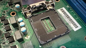 Lenovo ThinkCentre M73 SFF na doplnění nebo díly - 5