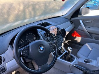Prodám na ND BMW X3 2.0D XDrive 18D, 105kW, šedá barva - 5