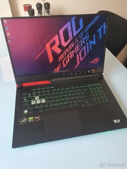 Prodám Herní Notebook Asus G17 - 5
