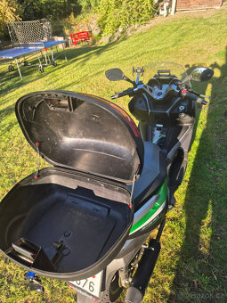 Kawasaki J300 (ABS) - 5