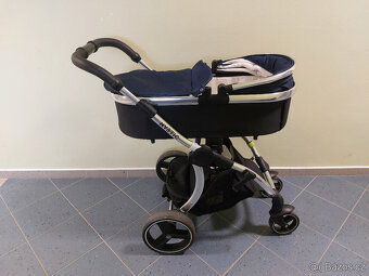 Kočárek + výbava - 5