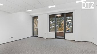 Pronájem kanceláří v moderní budově s parkováním, Liberec II - 5