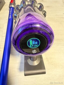 Dyson V11 Absolute - tyčový vysavač - 5