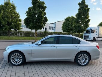 BMW 740 2012 - 5