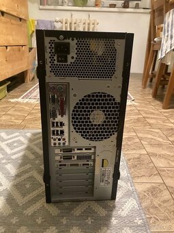 P: PC Intel C2D 8400/6 GB RAM/2,5" HDD 320 G - pouze pocita - 5