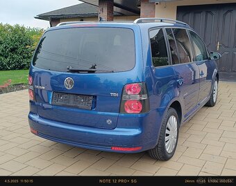 Touran 1.9 TDI - DSG - Freestyle - Xenony - Knížka - Klima - 5