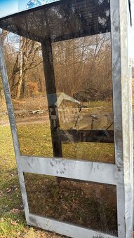 Prodám telefonní budku. - 5