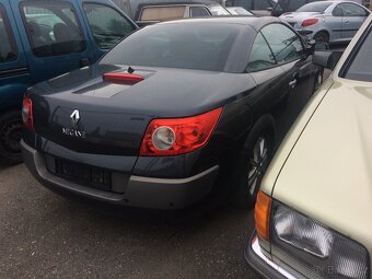 Renault Megane cabrio 2.0i - 5