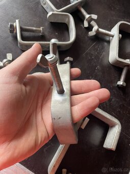 6x hák na truss - 5