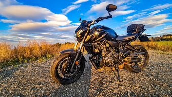 Yamaha MT-07 Tech Black - 5