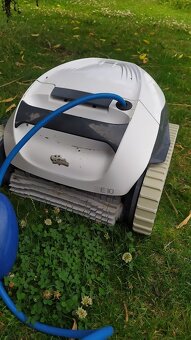 automatický bazénový DOLPHIN E10 vysavač s filtračním košem - 5