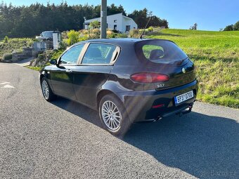 ALFA ROMEO 147 1,9 JTD - 5