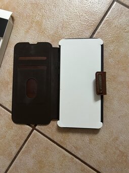 Kožený obal na iPhone 14/15 plus - 5