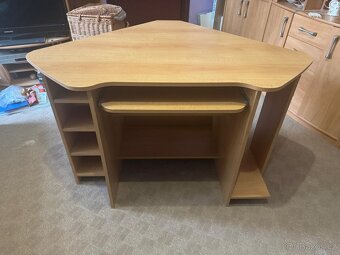 Rohový psací stůl - 5