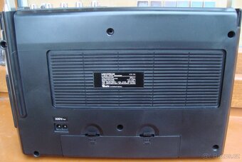 Mono radiomagnetofon Universum - 5