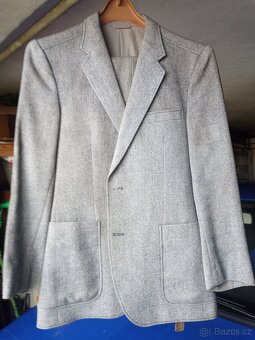Staré pánské obleky - 5