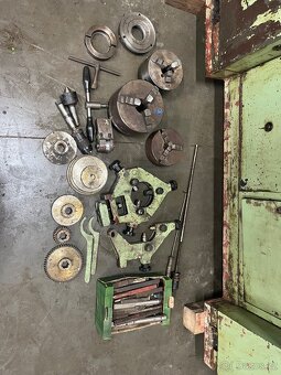 Soustruh Tos S32 - 5