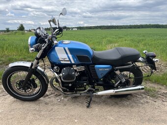 Moto Guzzi V7 II Special - 5