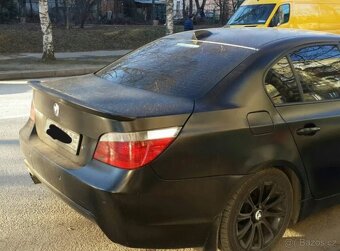Zadní spoiler na kufr BMW E60 M Performance - 5