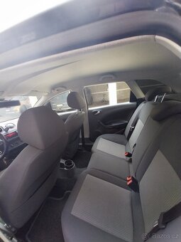 Seat Ibiza 1.6. TDI 2010, manuál - 5