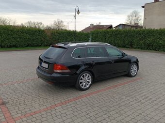 VW GOLF HIGHLINE VARIANT 1.4i TSI 160 koní rok 8/2010 - 5