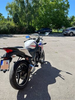 Honda CBR125R 2014 - 5