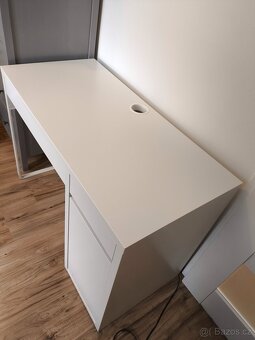 Dětský pracovní stůl IKEA Micke - 5