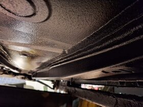 Ochrana karosérií a dutin . Nástřiky. - 5