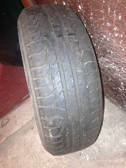 Pneumatiky od auta - 5