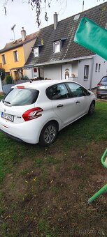 Peugeot 208 1,0 (2013) - 5
