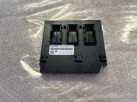 ŘÍDICÍ JEDNOTKA PALUBNÍ SÍTĚ 5Q0937084CE - 5