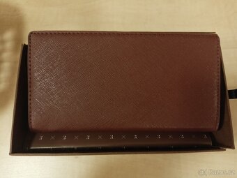 NOVÁ DÁMSKÁ PENĚŽENKA - 5