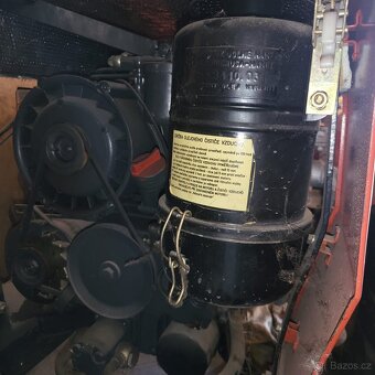 Predám malotraktor Slavia TV824S - 5