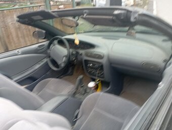 Chrysler Stratus cabrio - 5