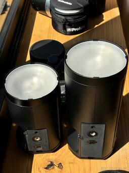 Profoto B10 /b10 plus + all Documents and boxes - 5