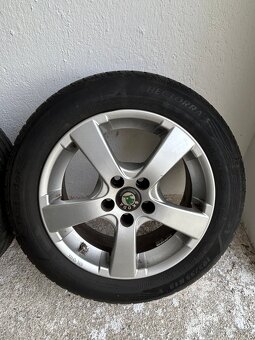 Alu kola R15 5x100 VW,Škoda + letní pneu 195/55/15 - 5