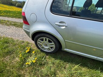 Volkswagen Golf IV 1.6i 77kw BEZ KOROZE - 5