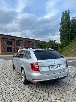 Škoda Superb - 5