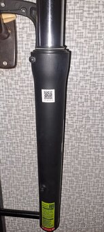 Prodám novou vidlici SR Suntour XCR34 Boost - 5