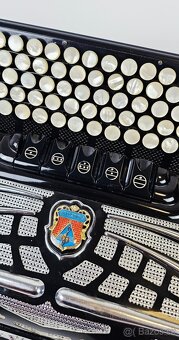 Chromaticky akordeon accordiola, 4 hlas 120 bas - 5