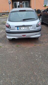 Peugeot 206 - 5
