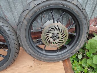 Supermoto kola 17" silniční kola. druhá sada - 5