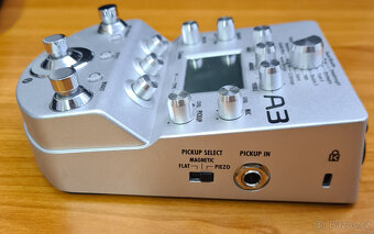 Zoom A3 multiefekt pro elektroakustické kytary - 5