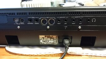 Prodám klávesy korg pa 600 - 5