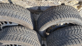 Prodej plechových disků + zimní pneu - 5