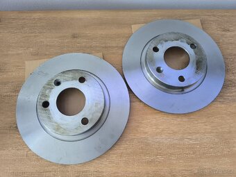 Metelli 23-0153 brzdové kotouče Citroen Saxo, Peugeot 106 - 5