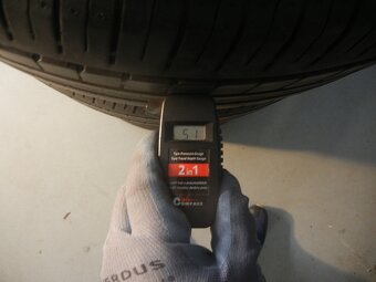 Letní pneu Pirelli + Continental 235/55R18 - 5