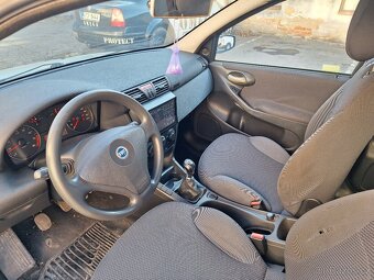 Stilo 1.6 benzín 76kW, kombi, platná STK - 5