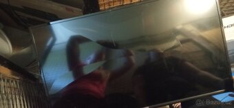 Prodám televizi TCL 40ES561 rozbitý obraz - 5